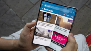 三星GalaxyZFold3智能手機(jī)可能有一個(gè)很小的外屏