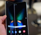 三星GalaxyFold2可能是規(guī)格巨頭但仍然更便宜