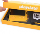 被iFixit拆解的Playdate游戲機(jī)