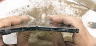三星GalaxyZFold4通過強制性耐用性測試