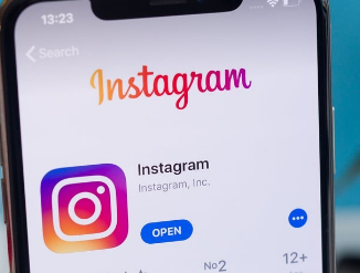 Instagram用戶現(xiàn)在可以使用生成式人工智能來制作故事背景