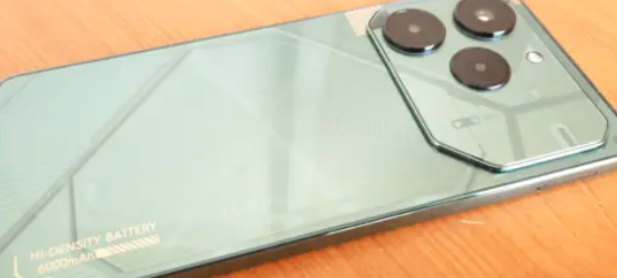  Tecno在這里向我們展示它真正懂得如何制造游戲手機