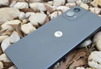 摩托羅拉MotoG5G是一款在其表面下正在醞釀的手機(jī)