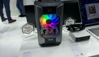 Tecno推出最小的水冷游戲PC配備IntelCoreUltraCPU和RTX4060GPU