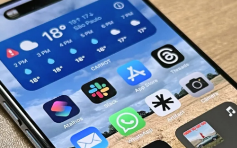 iOS18新增動態(tài)壁紙可自行變色