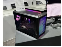搭載RTX50的MEGVisionXAI將于2025年推出配備ArrowLakeCPU和內(nèi)置顯示器